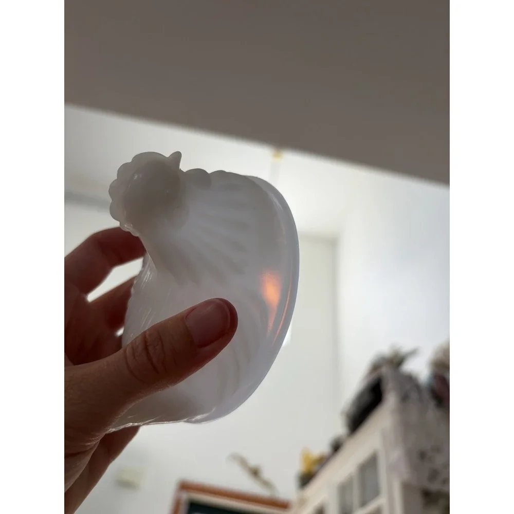 VTG Hazel Atlas Milk Glass Hen on Nest 4 1/2 